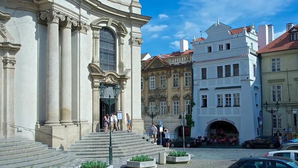 Residence U Mecenase Prague Apartment