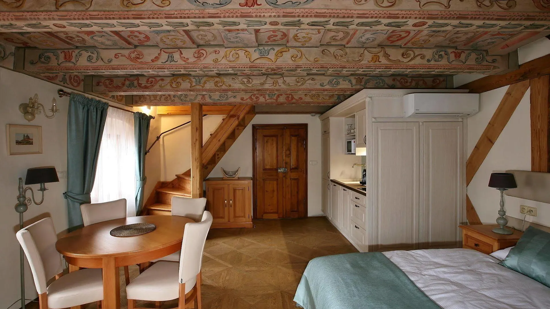 Appartamento Residence U Mecenáše Praga